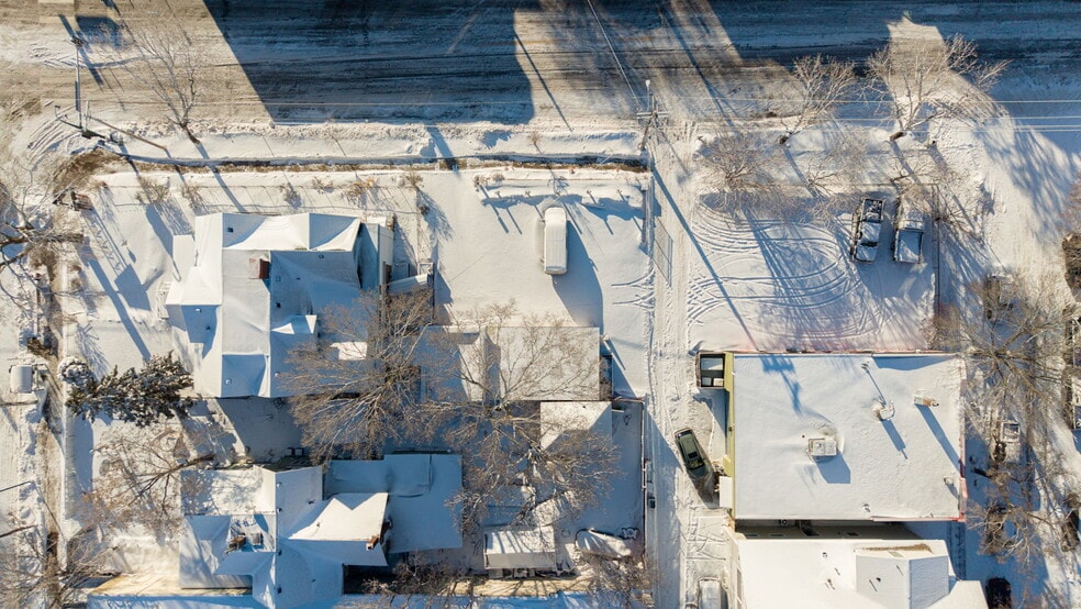 More Photos Of 3040 Lyndale Ave S, Minneapolis Office For Sale