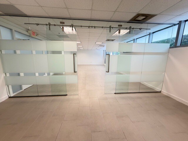 More Photos Of 150 SE 2nd Ave, Miami Office Residential For Sale