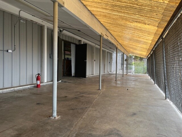 More Photos Of 81-6678 Mamao St, Kealakekua Specialty For Lease