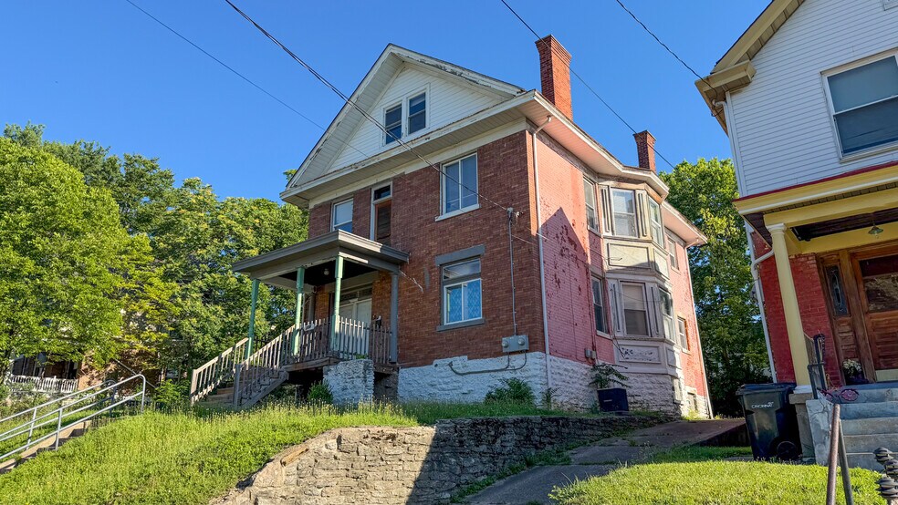 More Photos Of 278 Helen St, Cincinnati Apartments For Sale