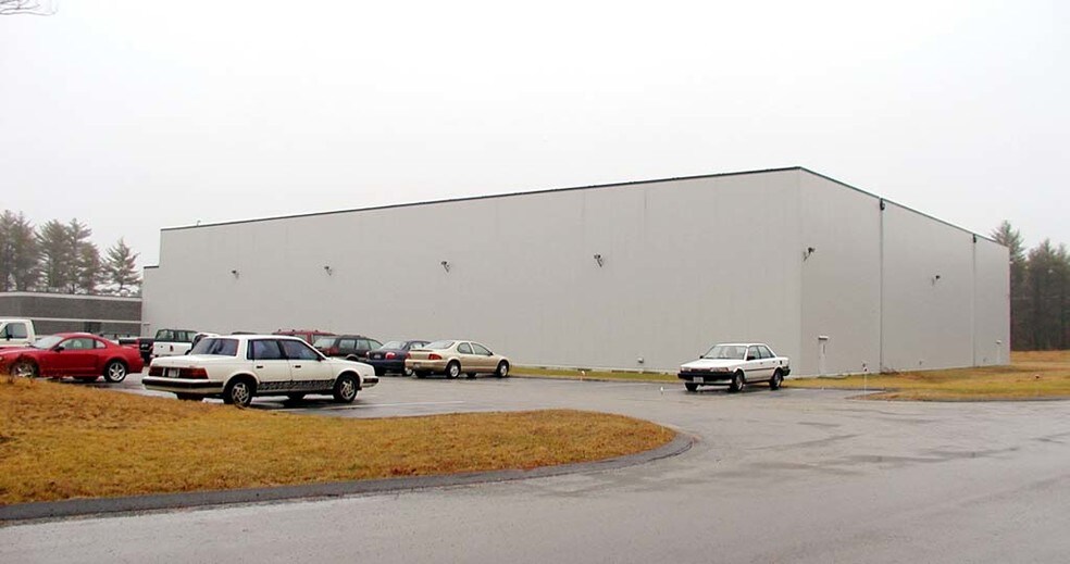 More Photos Of 214 Samuel Barnet Blvd, New Bedford Warehouse For Lease