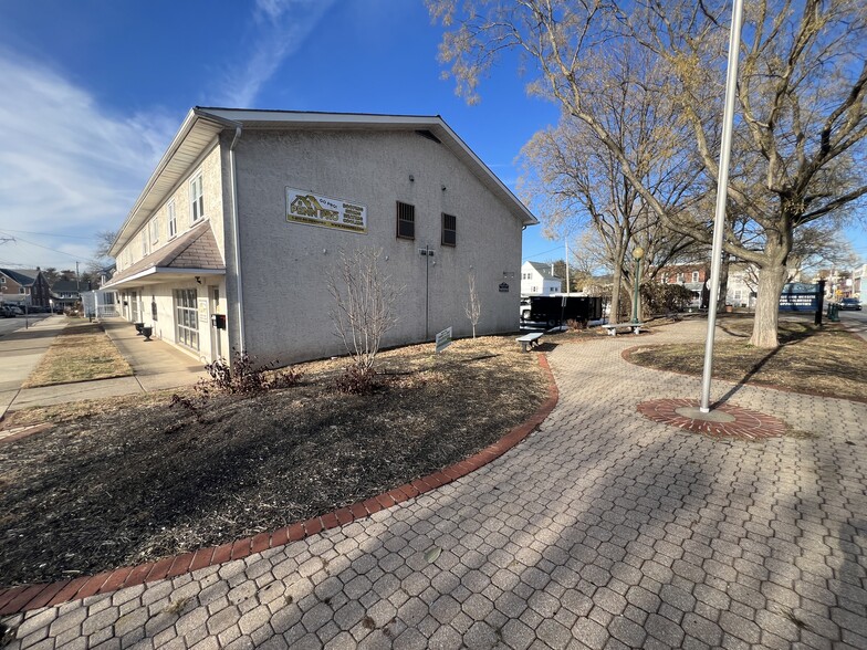 More Photos Of 103-111 N 2nd St, North Wales General Retail For Lease