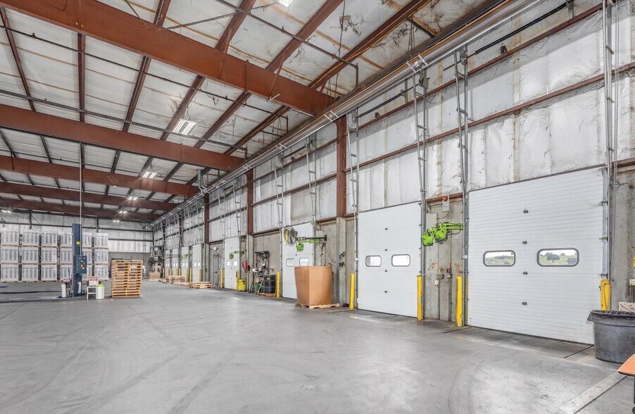 More Photos Of 1820 E Fargo Ave, Nampa Warehouse For Lease