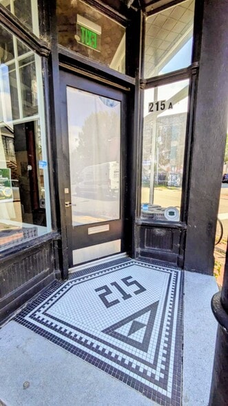 More Photos Of 215 W Clay St, Richmond Office Residential For Sale