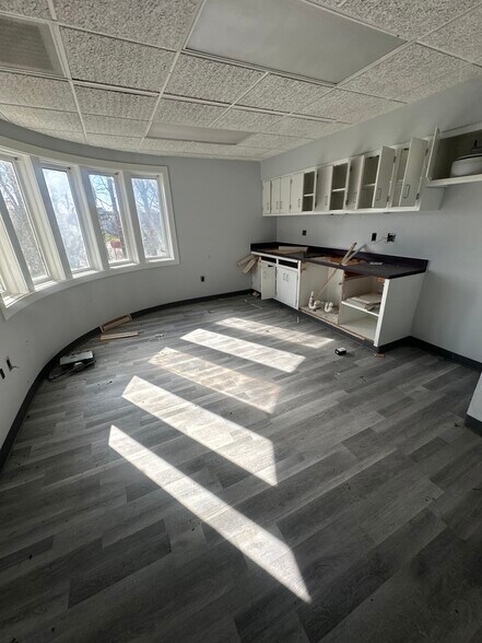 More Photos Of 125 Dillon Dr, Spartanburg Medical For Sale