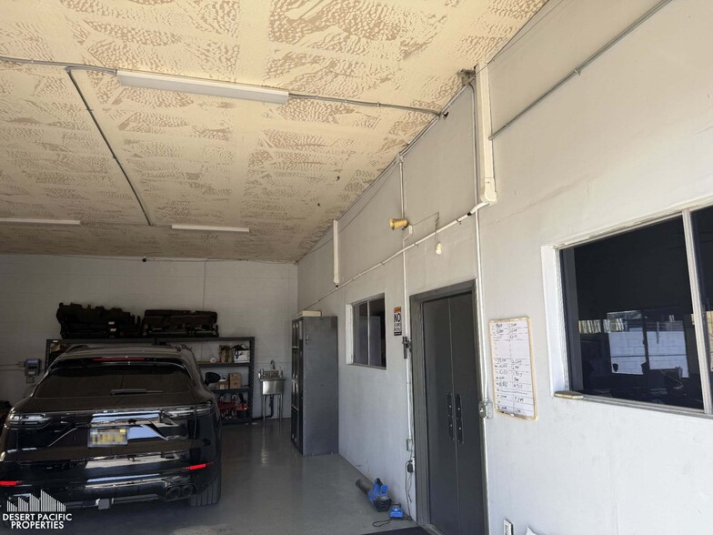 More Photos Of 74883 Velie Way, Palm Desert Service For Lease