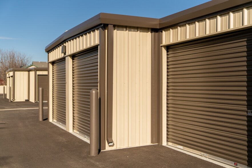 Primary Photo Of 5593 N Eagle Rd, Boise Self Storage For Lease