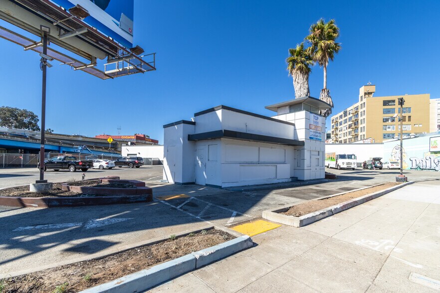 More Photos Of 170 S Van Ness Ave, San Francisco Supermarket For Lease