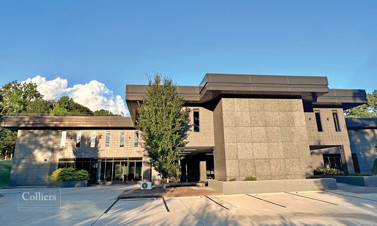 More Photos Of 856 S Pleasantburg Dr, Greenville Office For Lease