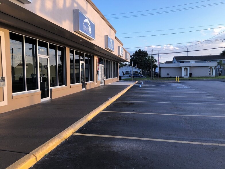 More Photos Of 5801-5811 S Dale Mabry Hwy, Tampa Storefront Retail Office For Lease