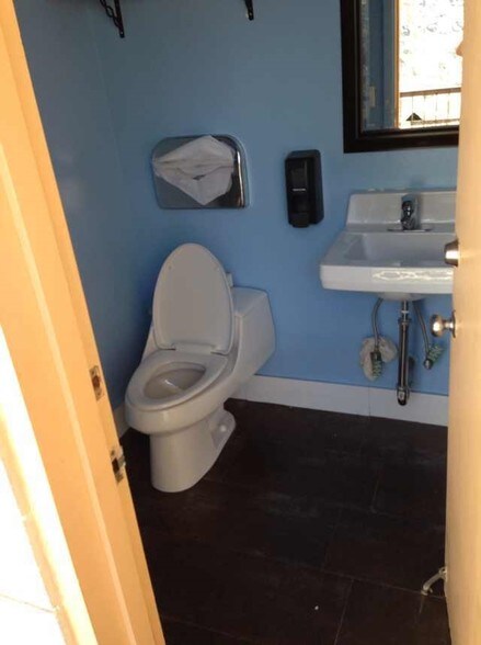 More Photos Of 534 N Euclid Ave, Ontario Office For Sale