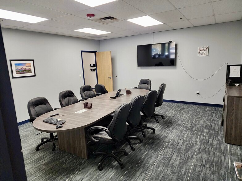 More Photos Of 67 Inverness Dr E, Englewood Light Distribution For Sale