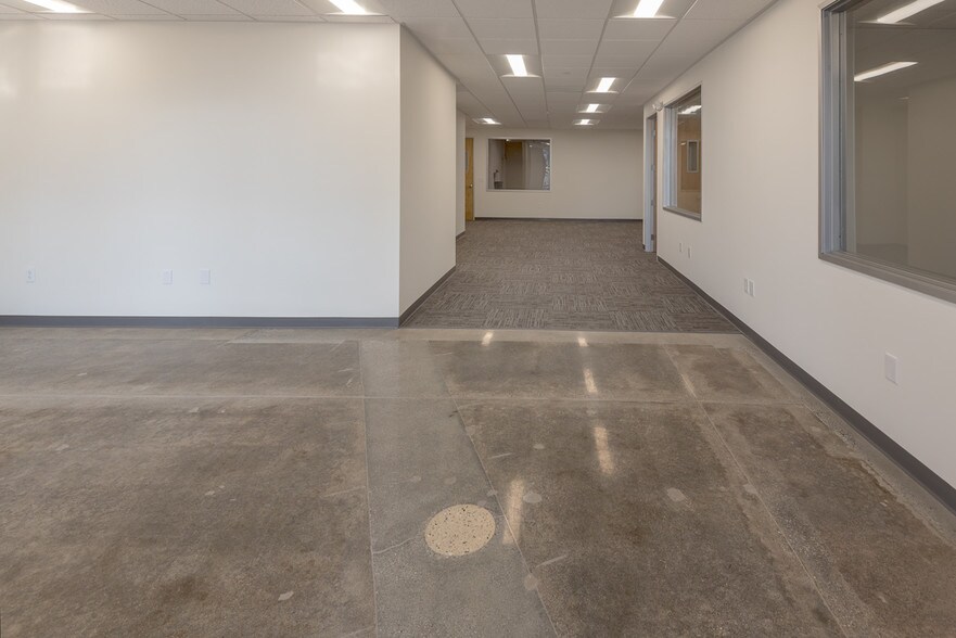 More Photos Of 436-438 Alaska Ave, Torrance Warehouse For Lease