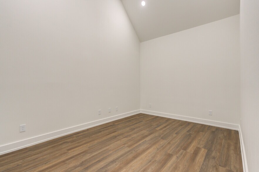 More Photos Of 8926 County Road 6820, Lubbock Warehouse For Sale