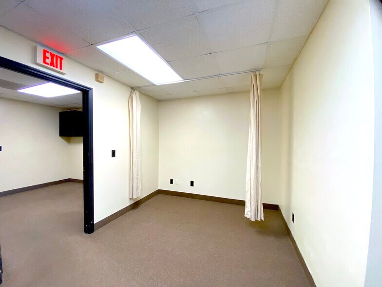 More Photos Of 901 E Oak St, Kissimmee Medical For Lease