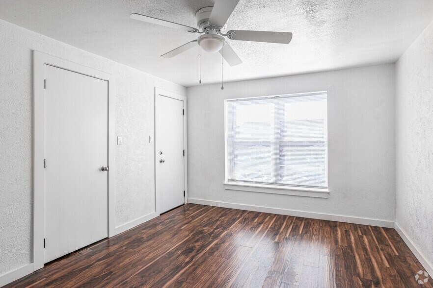 More Photos Of 701 Culbertson Dr, Oklahoma City Apartments For Sale