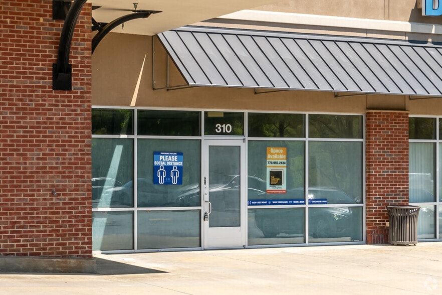 More Photos Of 1025 Veterans Memorial Hwy SE, Mableton Unknown For Lease