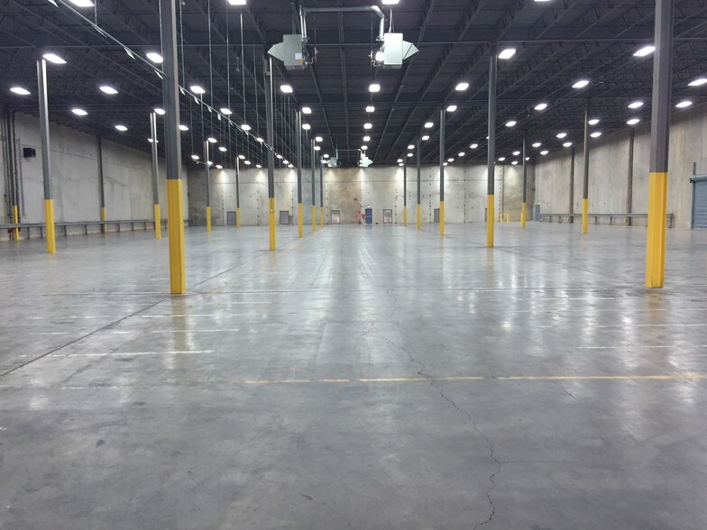 More Photos Of 539 Tribal Rd, Blacksburg Warehouse For Lease