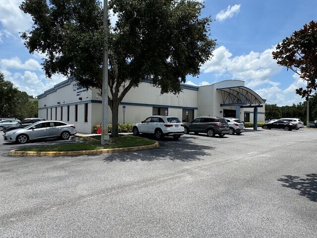 More Photos Of 4237 S Pipkin Rd, Lakeland Medical For Sale