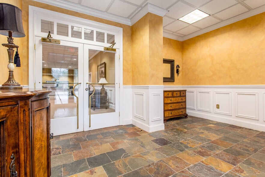 More Photos Of 102 Stonebridge Blvd, Bremen Bank For Sale