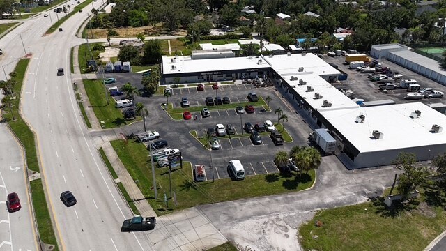 More Photos Of 619-641 Tamiami Trl, Nokomis Storefront For Lease