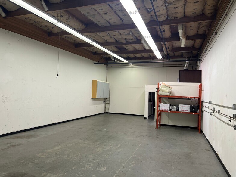 More Photos Of 195 San Pedro Ave, Morgan Hill Warehouse For Lease
