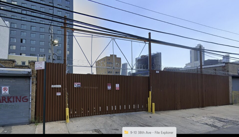 More Photos Of 3722 10th St, Long Island City Distribution For Lease