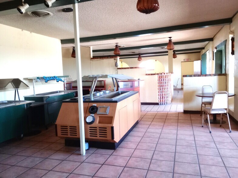 More Photos Of 1635 N US Highway 285 N, Monte Vista Restaurant For Sale