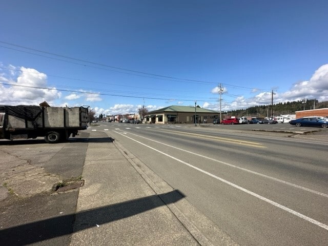 More Photos Of 109 Main, Elma General Retail For Sale