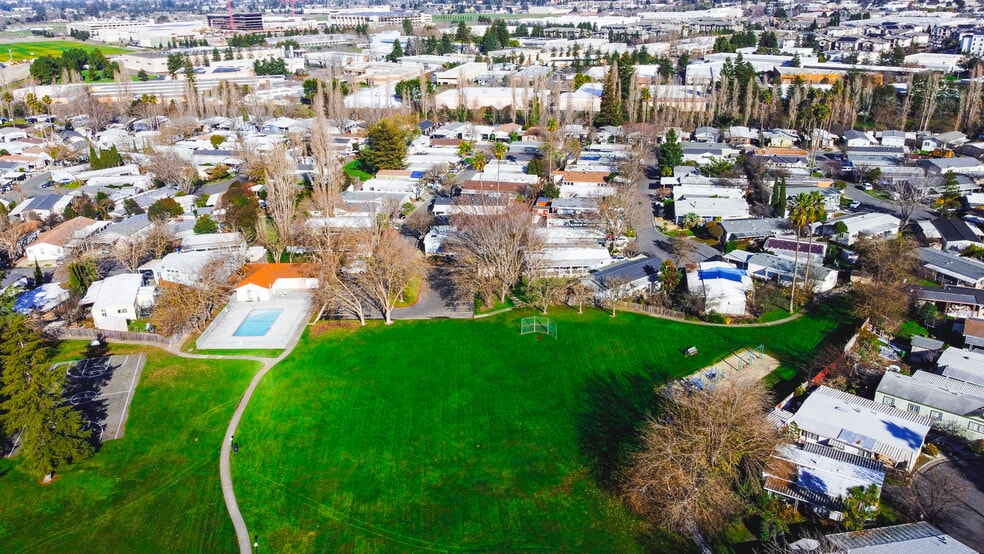 More Photos Of 750 Rohnert Park Expy W, Rohnert Park Manufactured Housing Mobile Home Park For Sale