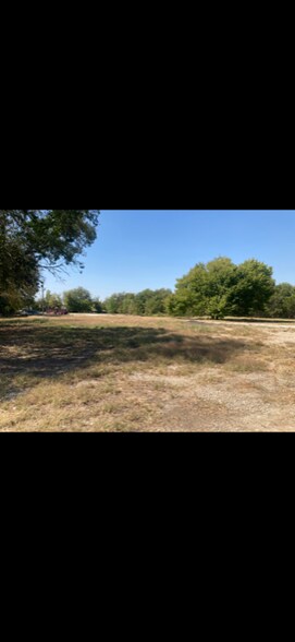 More Photos Of 1522 W Sam Rayburn Dr, Bonham Land For Sale