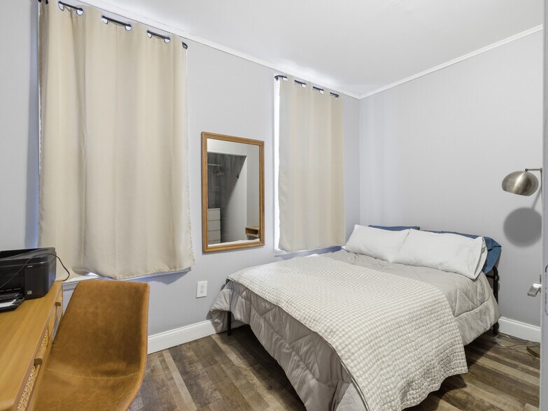 More Photos Of 3706 Park Ave, Weehawken Storefront Retail Residential For Sale