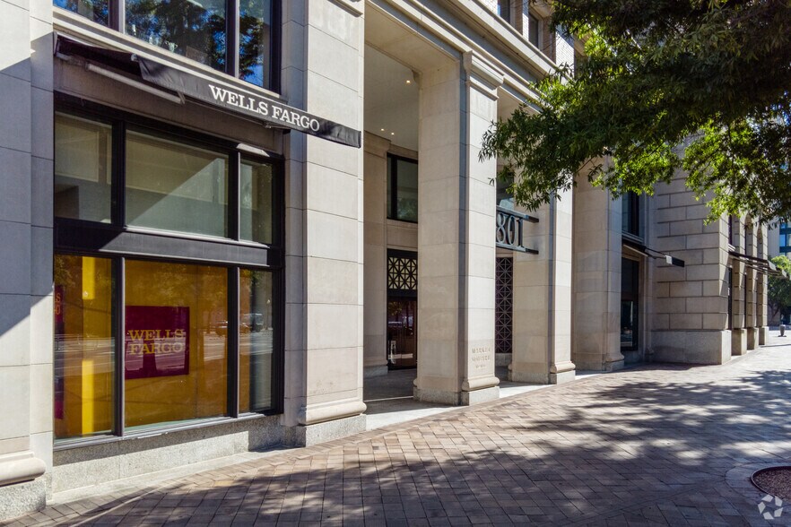 More Photos Of 801 Pennsylvania Ave NW, Washington Office For Lease