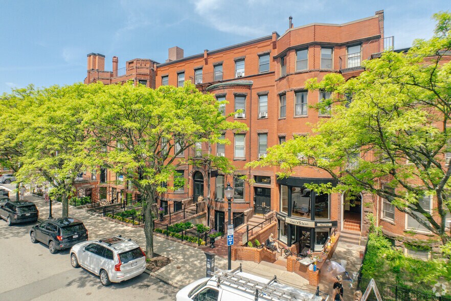 Primary Photo Of 299 Newbury St, Boston Apartments For Lease