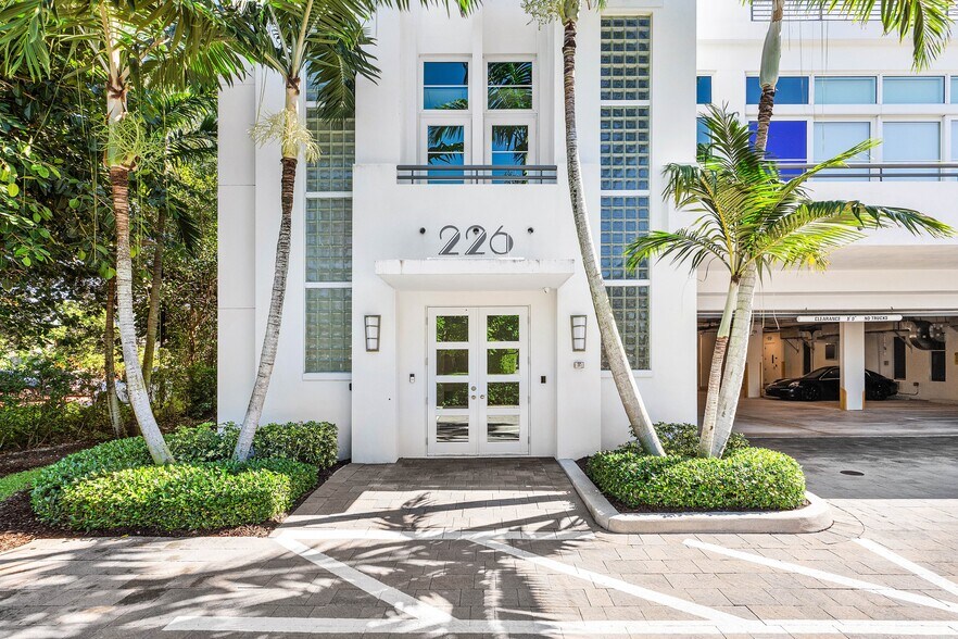 More Photos Of 226 Palm Ct, Delray Beach Medical For Sale