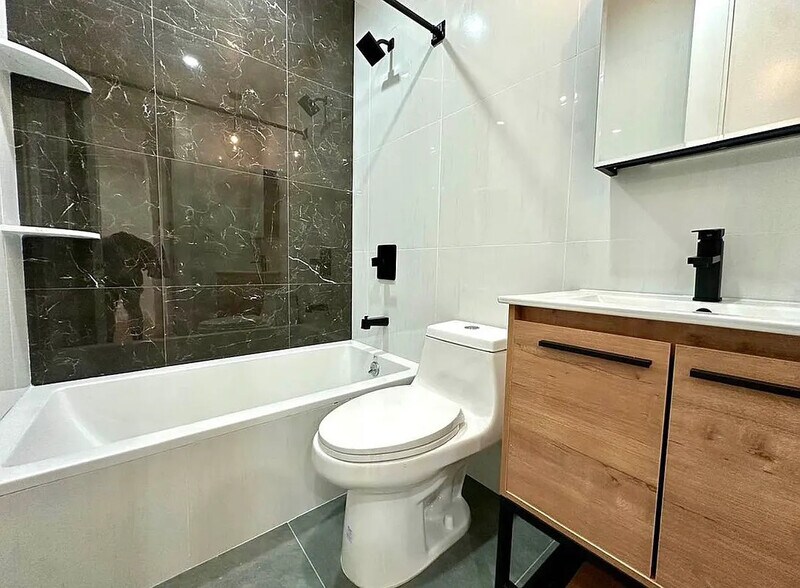 More Photos Of 429 Columbia St, Brooklyn Storefront Retail Residential For Sale