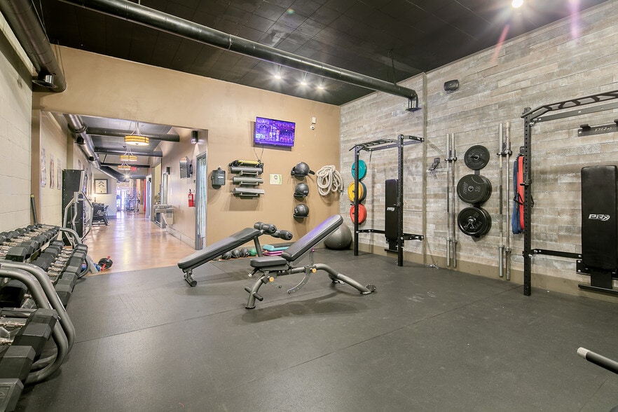 More Photos Of 110 Person St, Fayetteville Storefront Retail Office For Sale