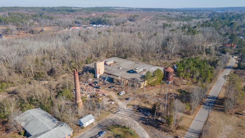 More Photos Of 115 Mill St, Warrenville Manufacturing For Sale