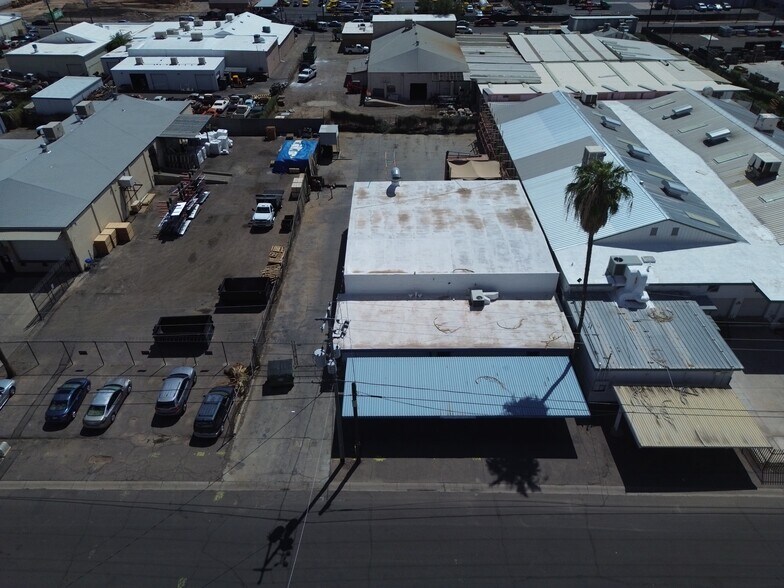 More Photos Of 1209 W Hilton Ave, Phoenix Warehouse For Sale