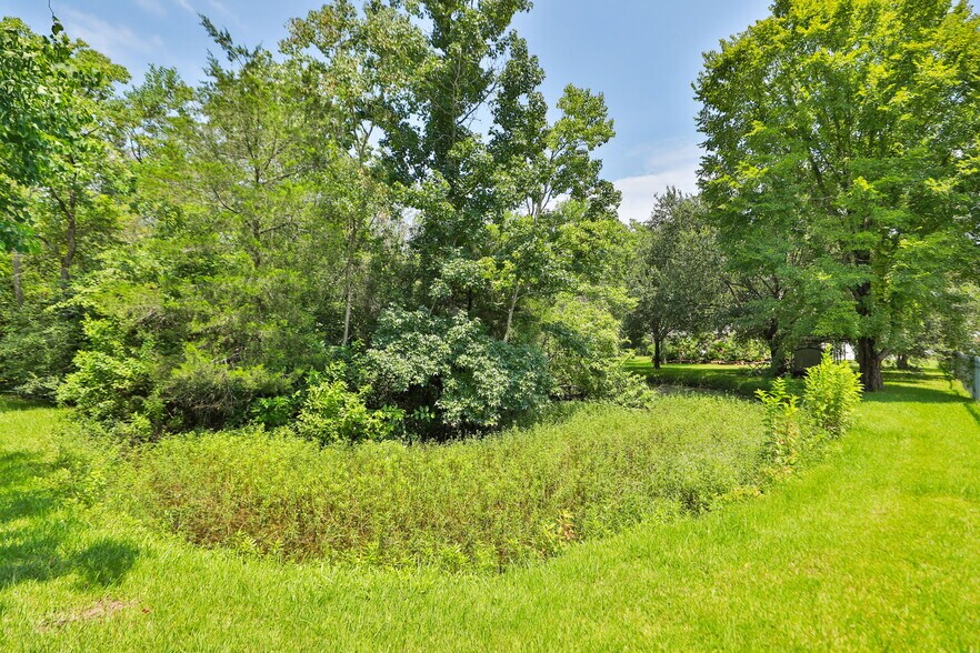 More Photos Of 21719 Mueschke Rd, Tomball Land For Sale