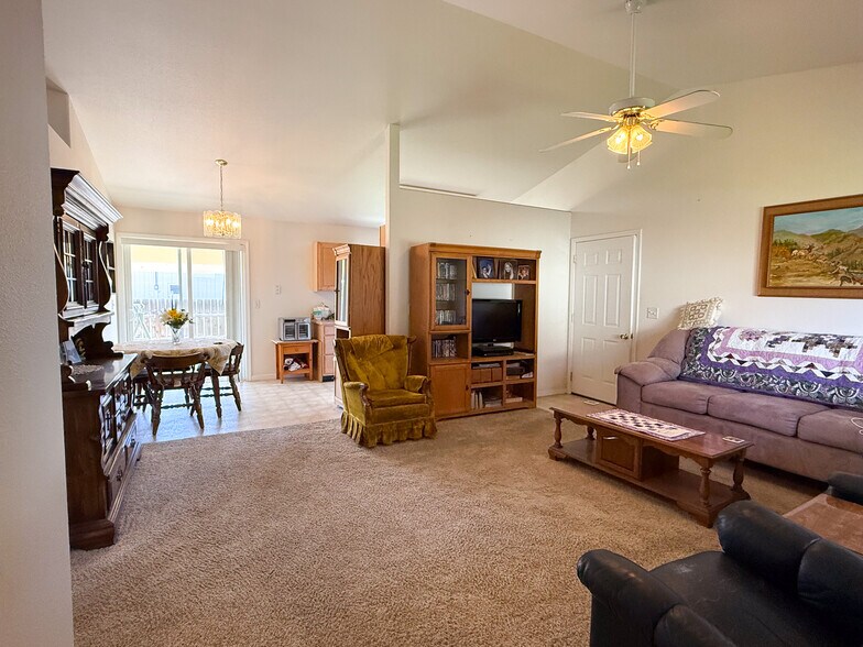 More Photos Of 3010 Elm St, Baker City Apartments For Sale