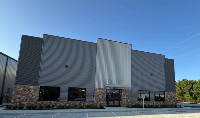 More Photos Of 0 Hufsmith Kohrville Rd, Tomball Unknown For Lease