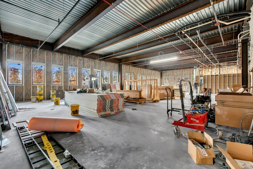 More Photos Of 705 Brewers Bridge Rd, Jackson Office For Lease