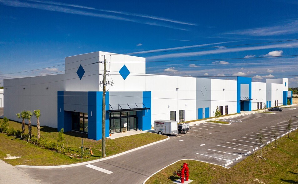 Primary Photo Of 16321 Domestic Ave, Fort Myers Industrial For Lease