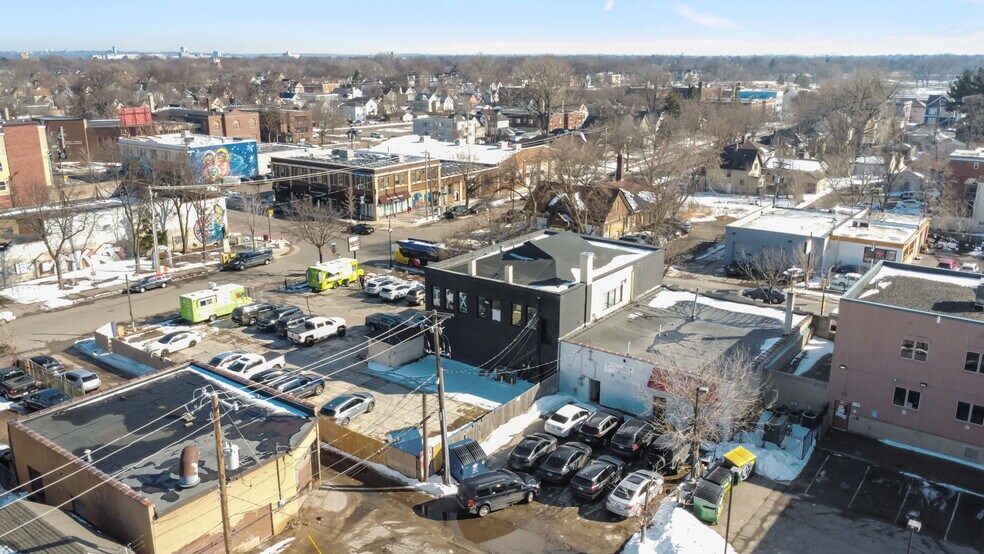 More Photos Of , Minneapolis General Retail For Sale