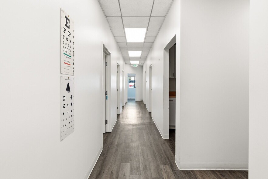 More Photos Of 739-741 N Fairfax Ave, Los Angeles Medical For Sale