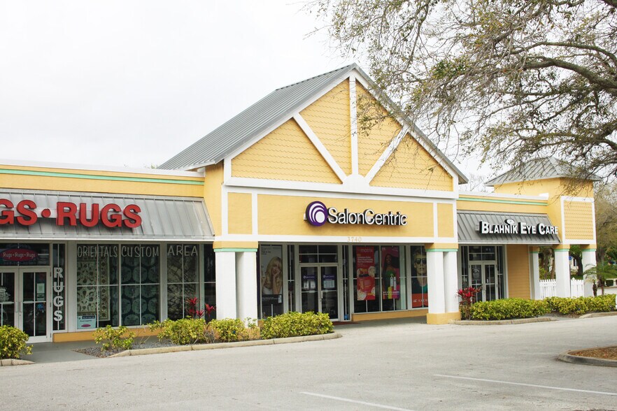 More Photos Of 3740 S Ridgewood Ave, Port Orange Freestanding For Sale