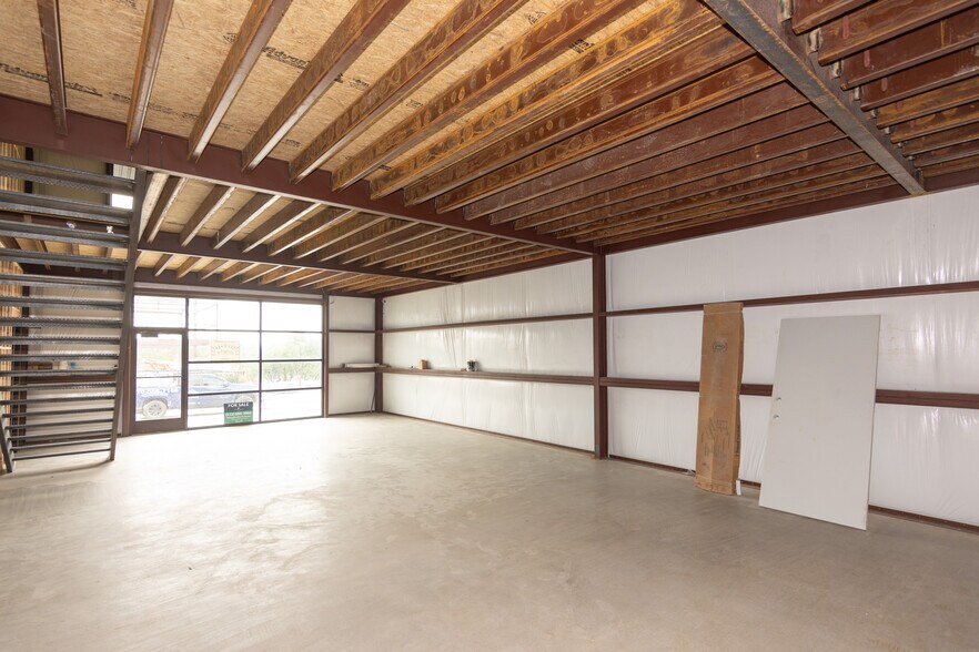 More Photos Of 451 Farrell Rd, Dripping Springs Unknown For Lease