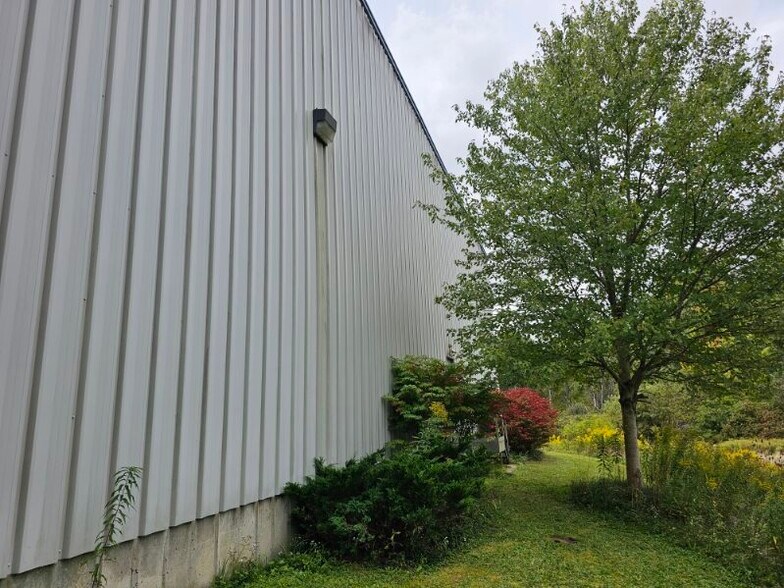 More Photos Of 5035 Route 60, Sinclairville Distribution For Sale
