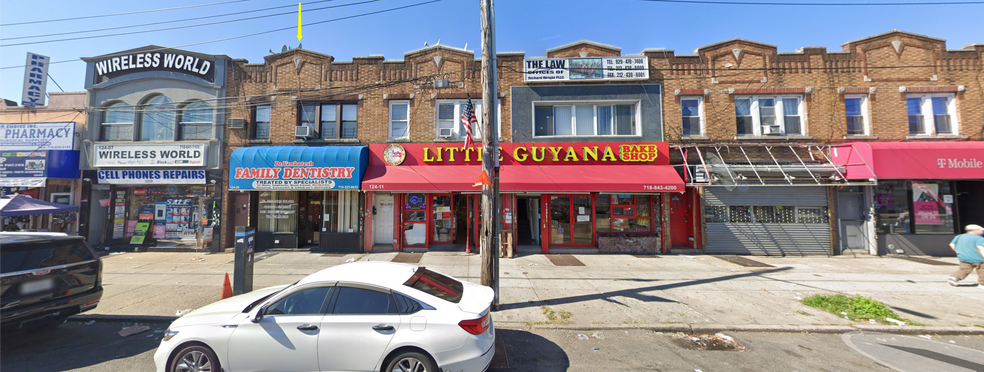 More Photos Of 12409 Liberty Ave, South Richmond Hill Storefront Retail Residential For Lease